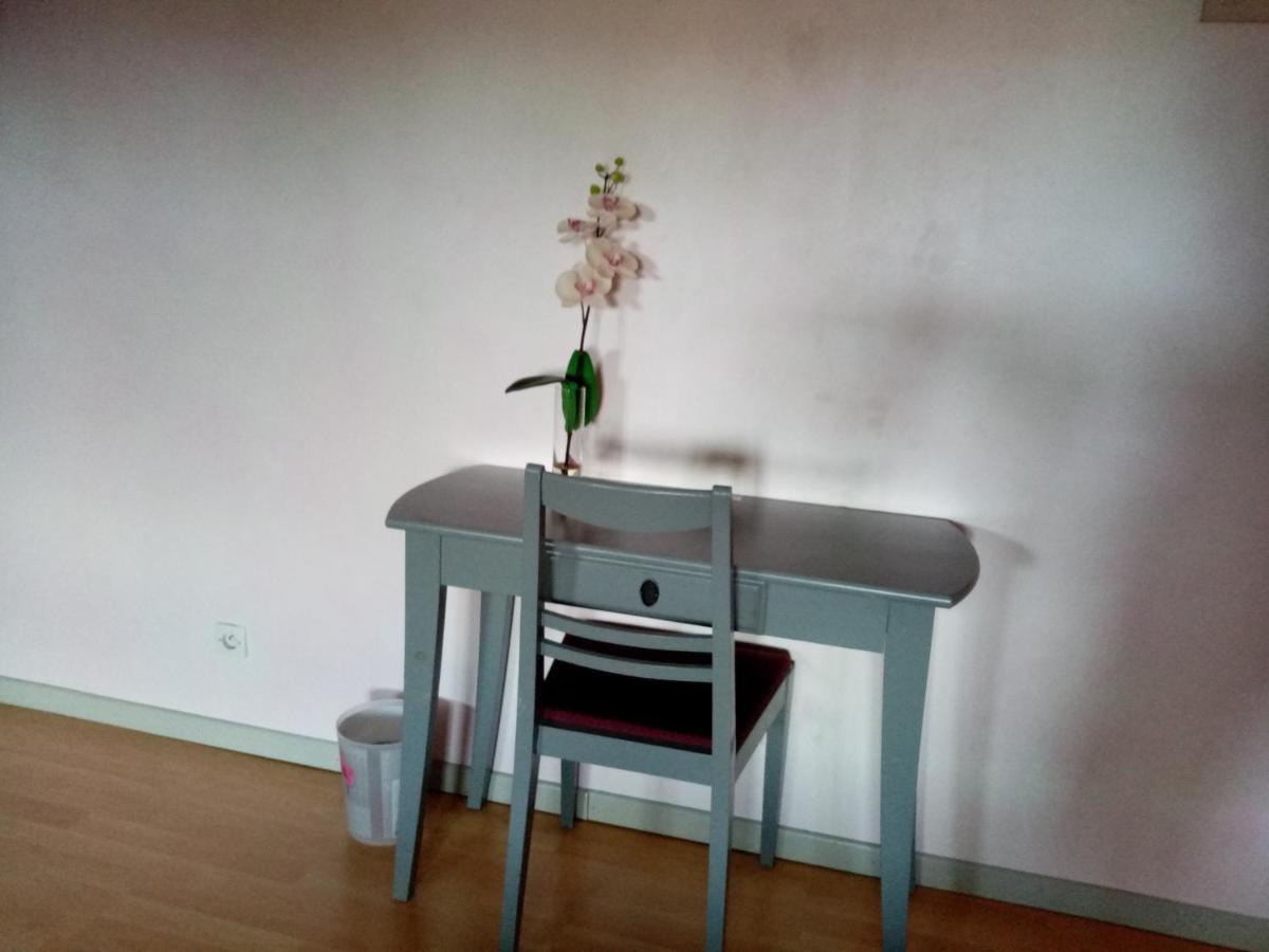 Bed and Breakfast Les Tourterelles Chabournay Экстерьер фото