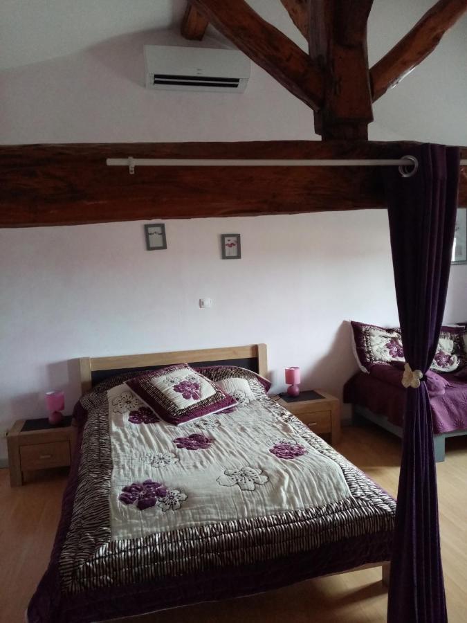 Bed and Breakfast Les Tourterelles Chabournay Экстерьер фото