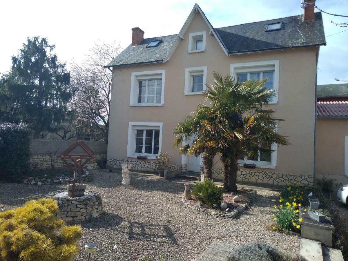 Bed and Breakfast Les Tourterelles Chabournay Экстерьер фото